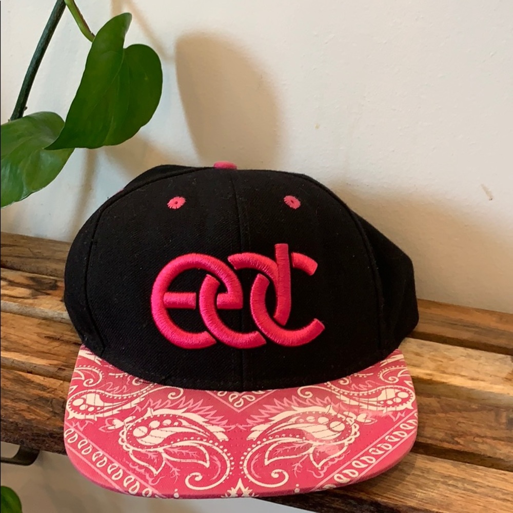 Insomniac EDC Limited sedition SnapBack Hat Pink
